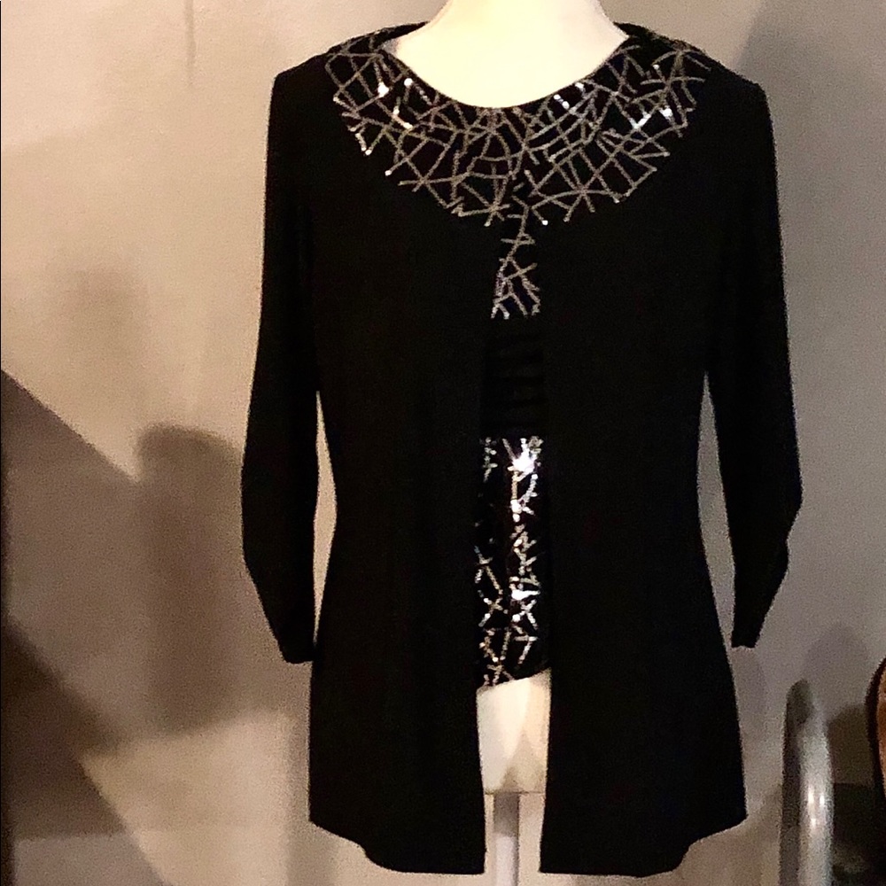Perceptions New York size 8. 2 piece item
